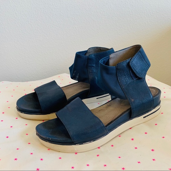Eileen Fisher Shoes - Eileen Fisher Spree Platform Sport Sandal